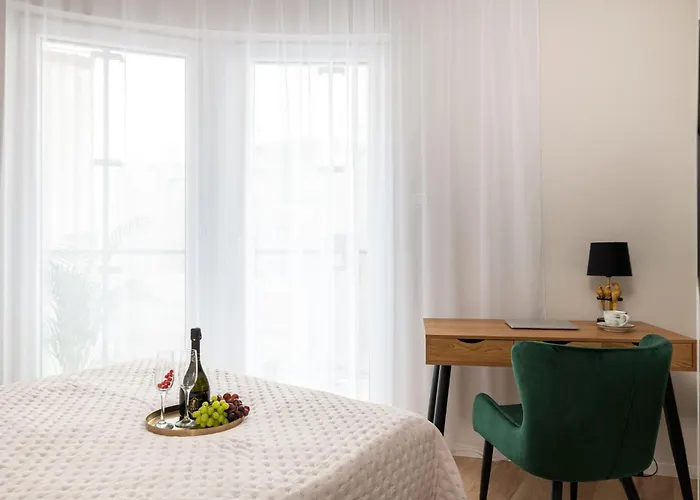 Luxury Design Apartments - Warsaw Tower Bliska Wola